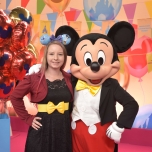 Mickey Mouse und Steffie im Mickey Bounding