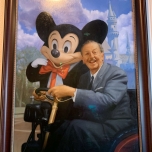 Walt Disney mit Mickey Mouse