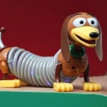 Slinky Dog Spielzeug