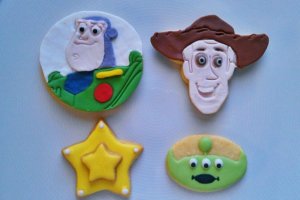 Kekse mit Buzz, Woody & grünem Alien aus Toy Story