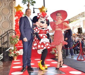 Minnie Mouse mit Bob Iger & Katy Perry