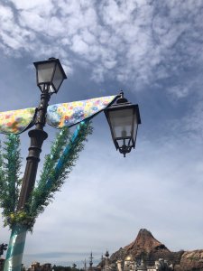 Der Tokio Disney Sea Park feiert Ostern