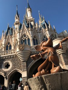 Das Cinderella Schloss in Tokyo Disneyland von der Rückseite