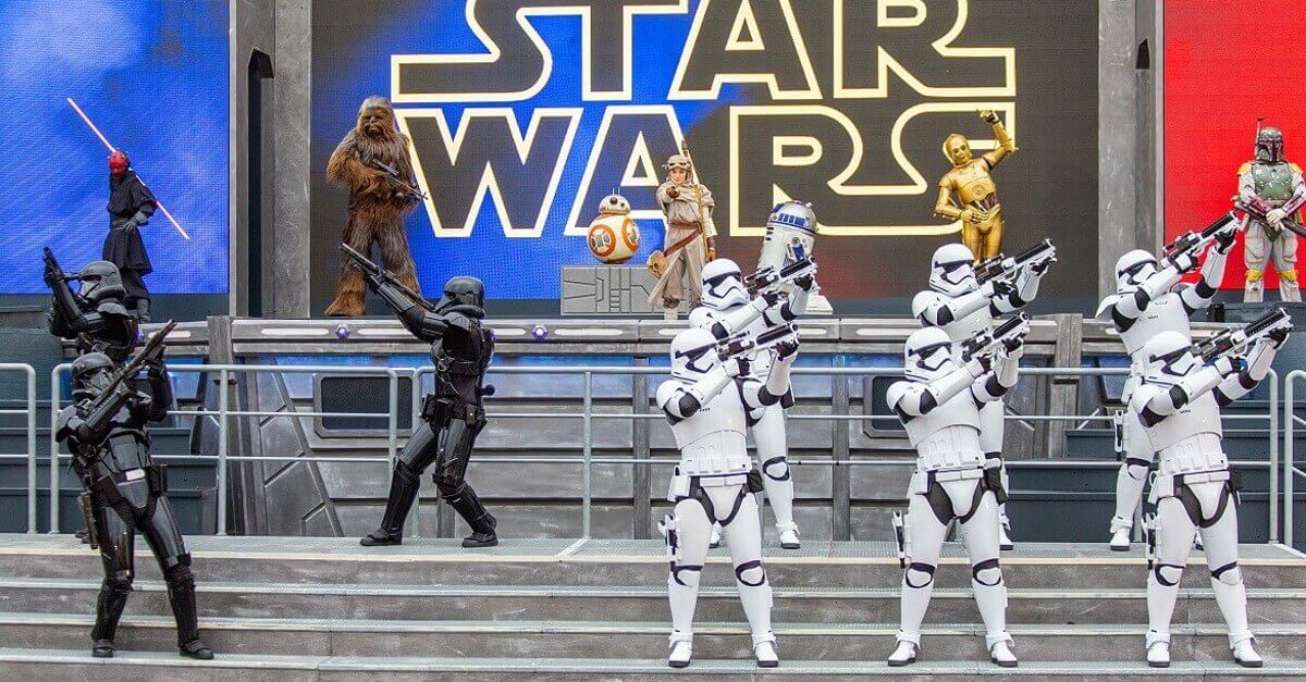 Star Wars: Legenden der Macht Saison in Disneyland Paris - Stormtrooper & Star Wars Helden auf der Bühne