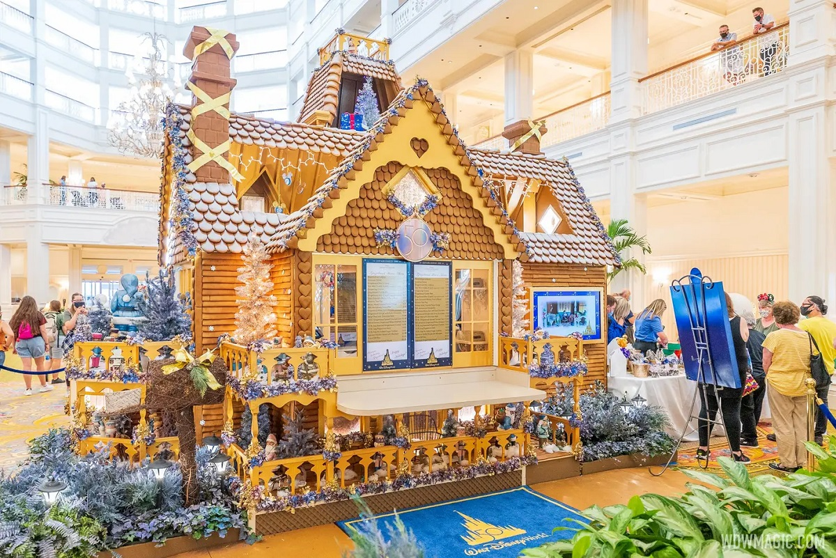 Das traditionelle lebensgroße Lebkuchenhaus in Disney's Grand Floridian Resort