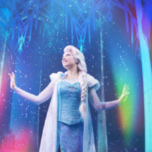 Disneyland Paris Show "Frozen a musical invitation" mit Elsa