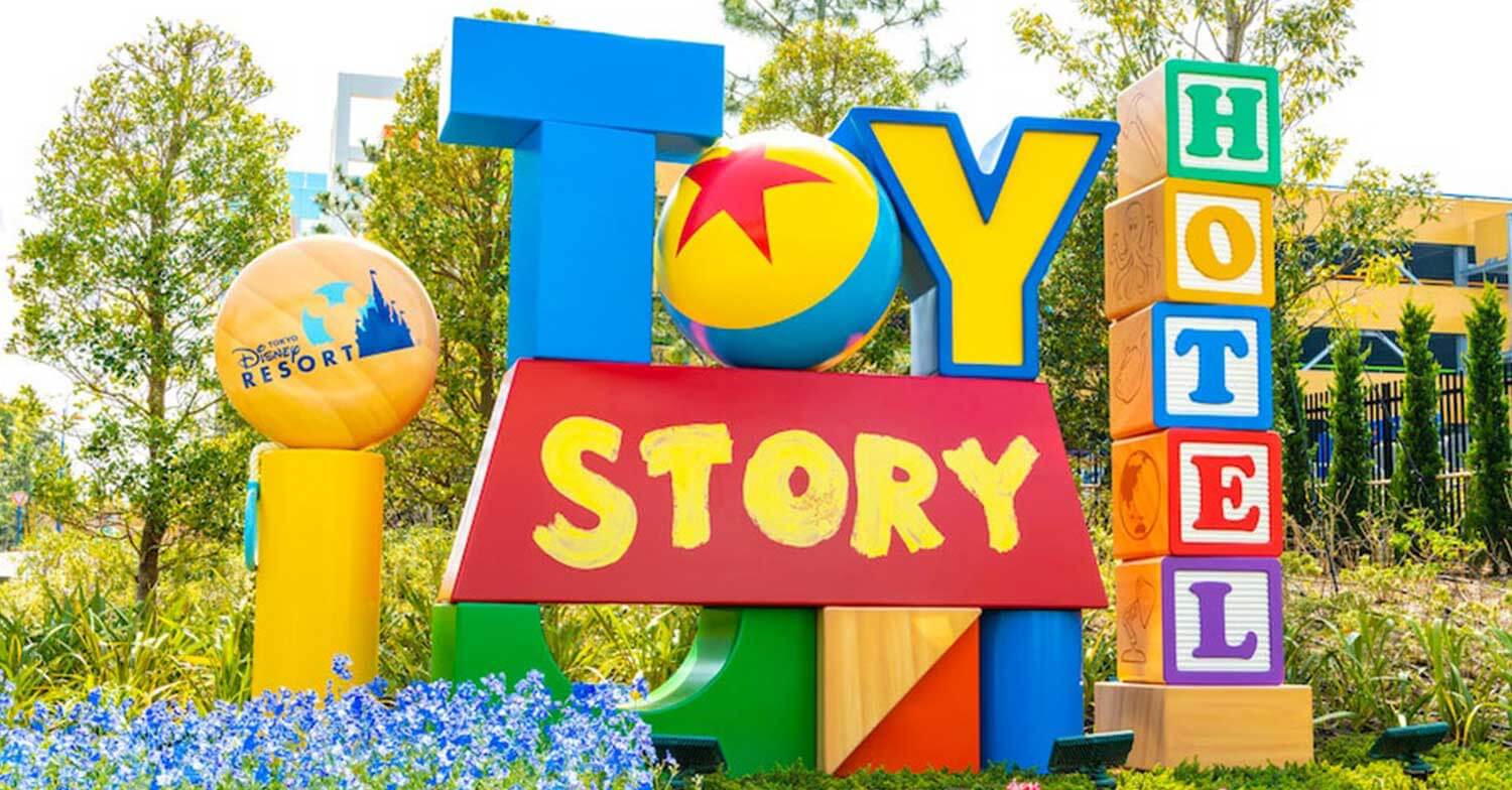 Toy Story Hotel Schild im Tokyo Disney Resort-sign