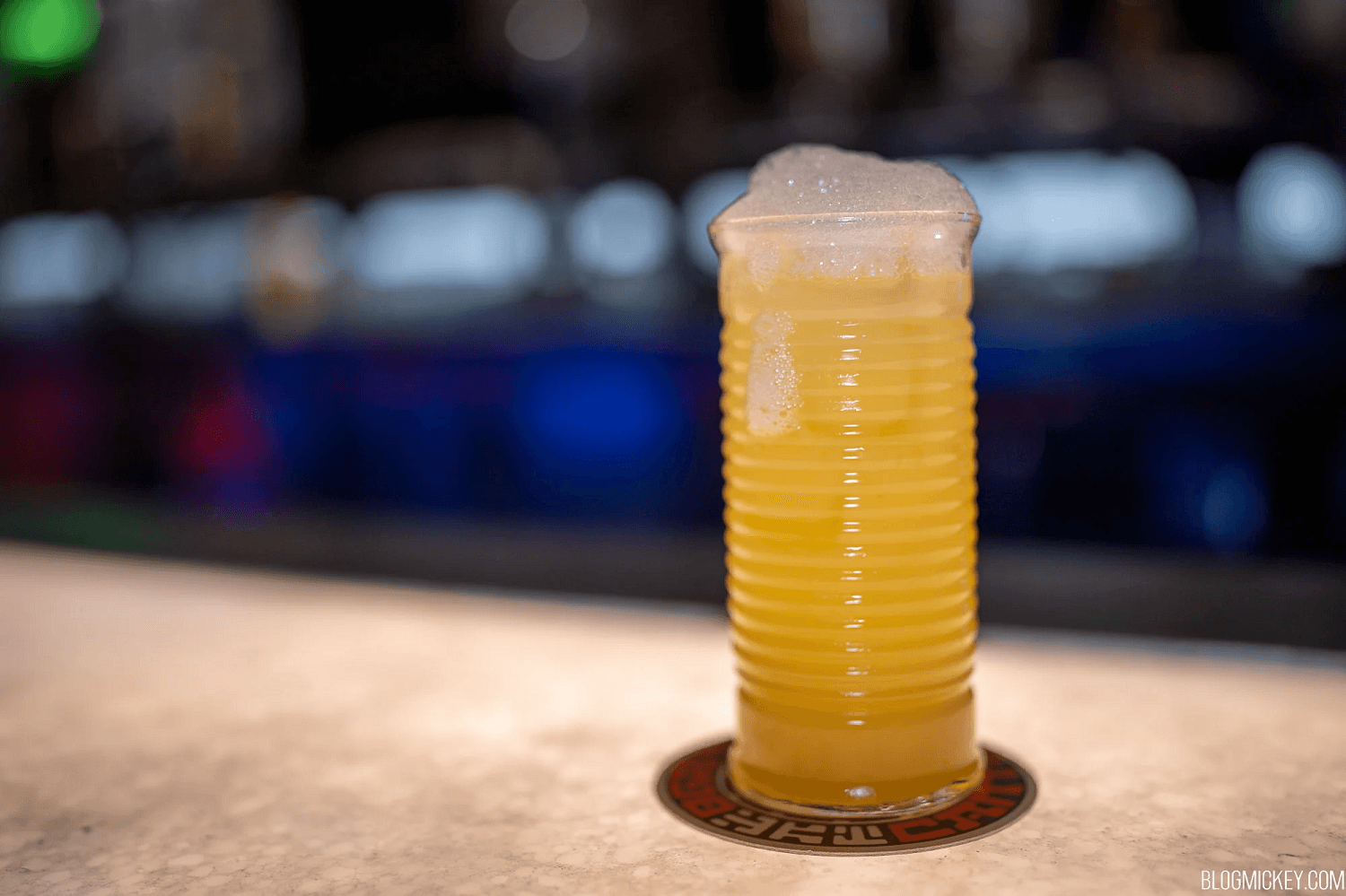 Cocktail mit Schaum in Oga's Cantina