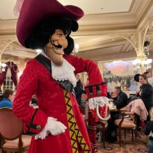 Captain Hook im Plaza Gardens Restaurant