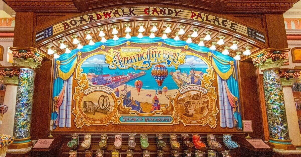 Süßigkeitenwand im Boardwalk Candy Palace in Disneyland Paris