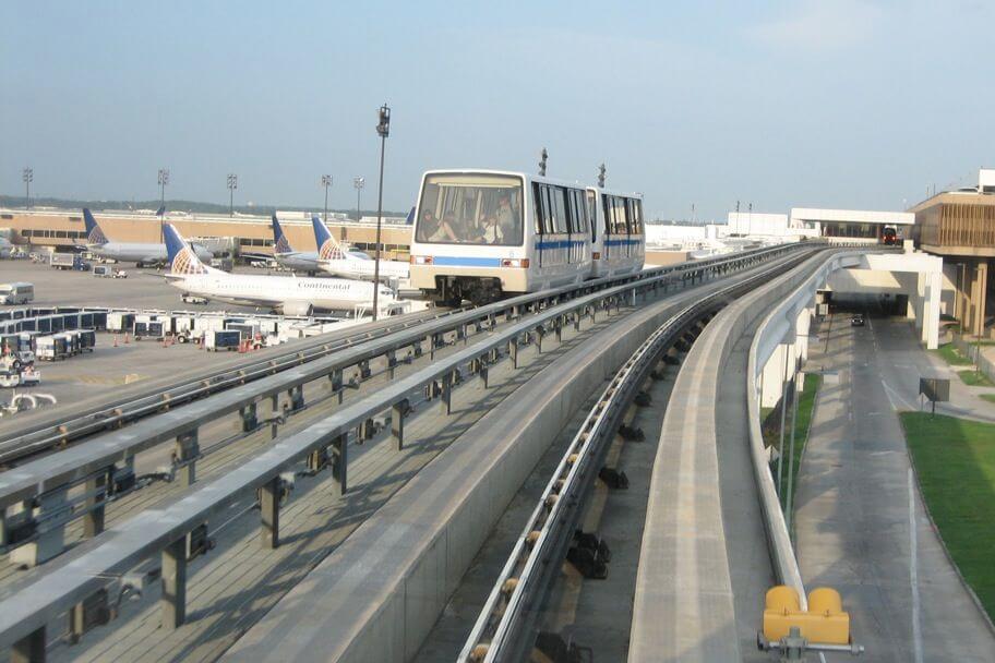 Peoplemover am Flughafen in Houston