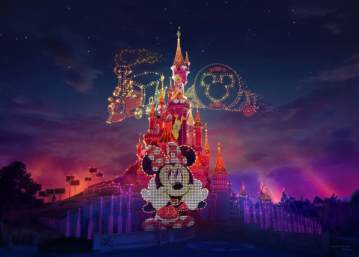 1.-Disney-Electrical-Sky-Parade.webp