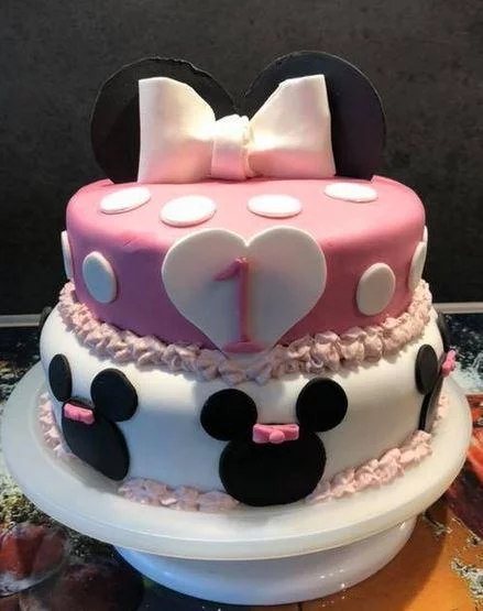 MickeyMouse Torte.webp