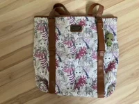 Groot Tasche.webp